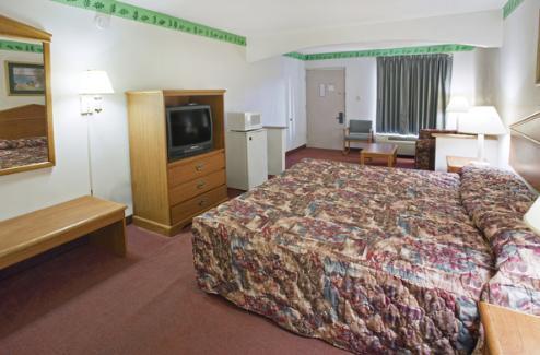 Americas Best Value Inn - Manchester Room photo